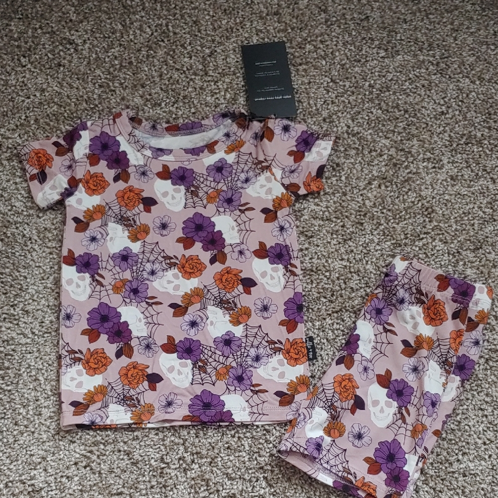 Bnwt Millie & Roo 12-18mo Halloween 2pc Short Sleeve With Shorts Girls Purple